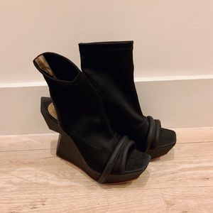 Atalanta Weller Architectural Neoprene Wedge Heel
